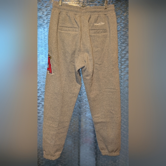 Mitchell & Ness LA Angels Joggers - Cooperstown Collection NWT - Picture 3 of 4